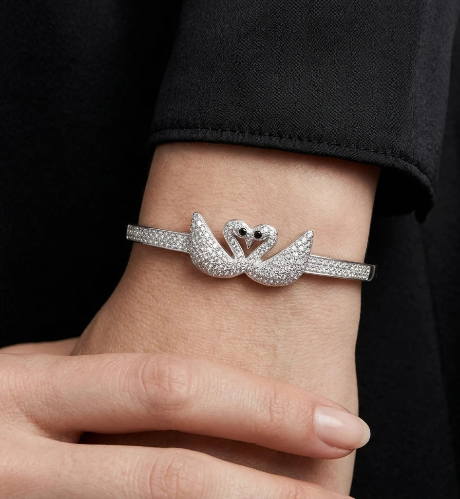 925 Sterling Silver Swan Elegance CZ Bangle