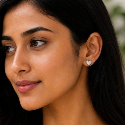 925 silver Pearl Glow Heart Studs