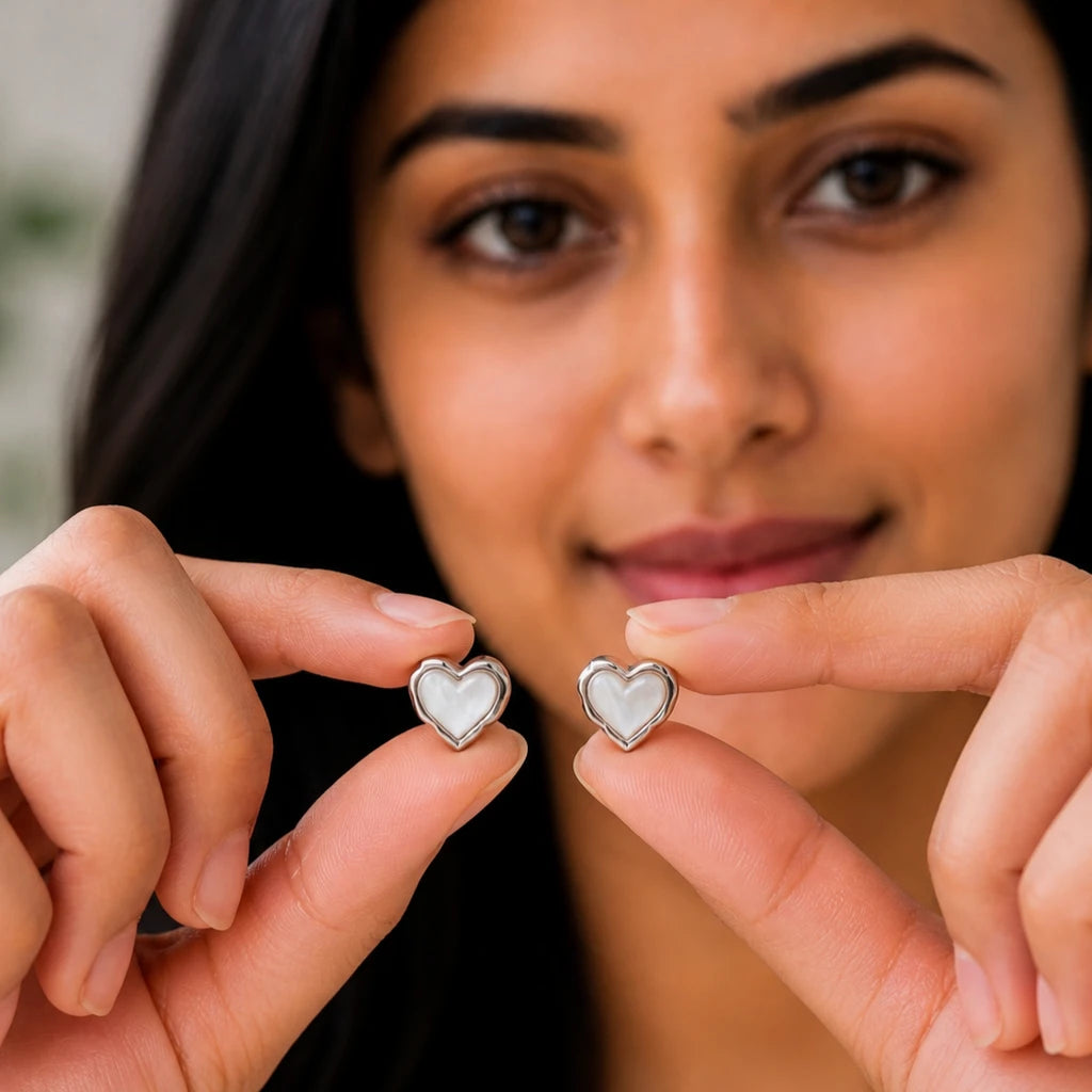 925 silver Pearl Glow Heart Studs